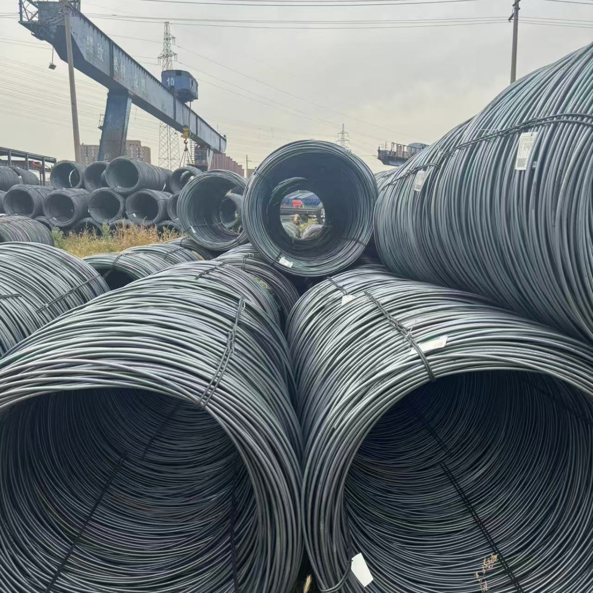 辽宁Q235B热镀锌圆钢 建筑用接地避雷热镀锌盘条镀锌盘圆现货库