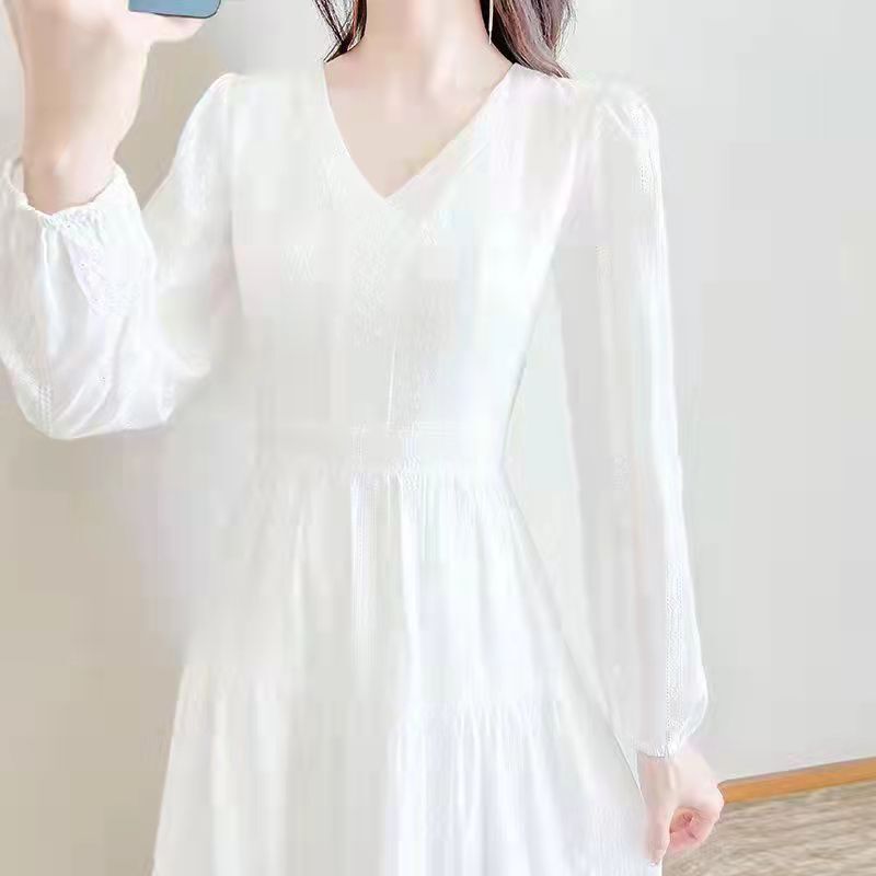 White Cotton Long-Sleeved Dress 2025 New Spring & Fall Women's High-End V Neck Waist Slimming Look Mid-Length Skirt White Cotton Long-Sleeved Dress 2025 New Spring & Fall Women's High-End V Neck Waist Slimming Look Mid-Length Skirt