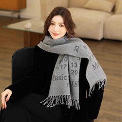2025 カシミヤフランスの高級スカーフ女性の夏のエアコン付きルームショール暖かい秋と冬多用途スカーフトレンディ