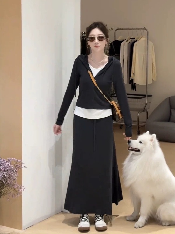 早秋减龄一整套穿搭女新款韩版假两件帽衫恤高腰半身裙套装|undefined