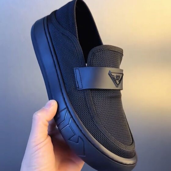 Summer New Mesh Lazy Driving Soft Bottom Fashionable Men's Shoes Men's Round Head Breathable Casual Slip-on Shoes