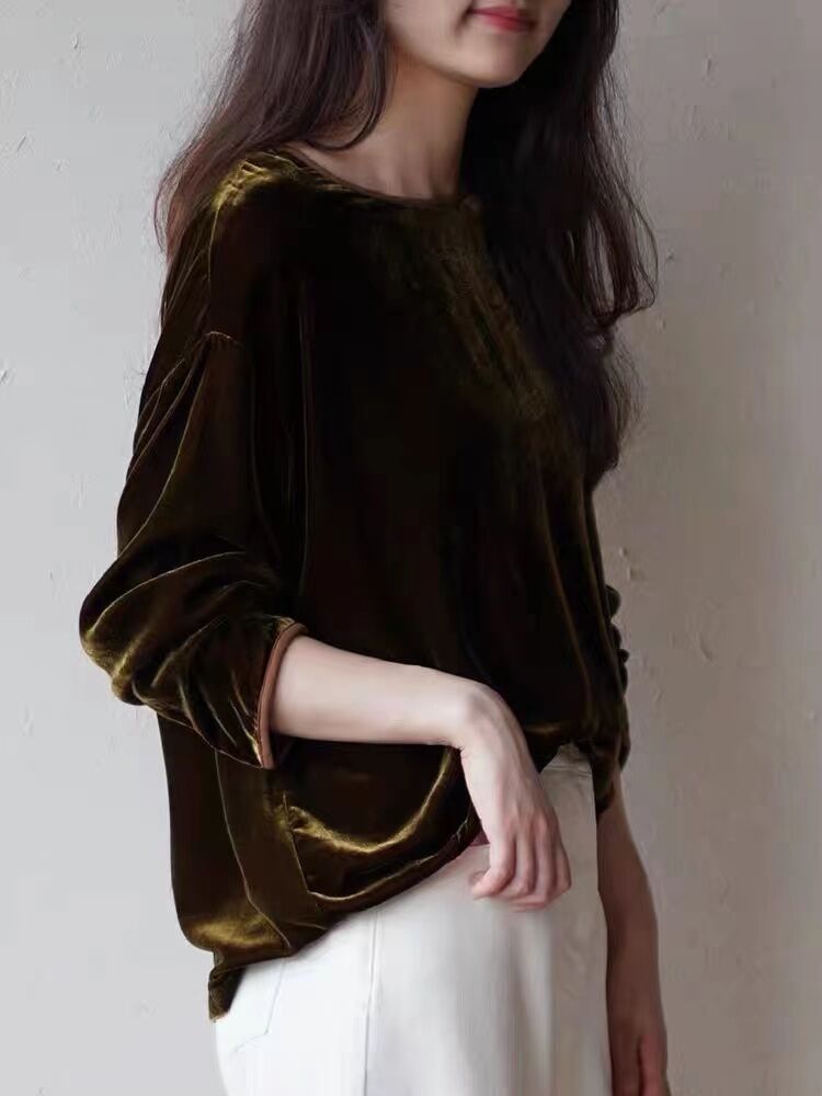 Brown velvet autumn warm shirt with a round collar