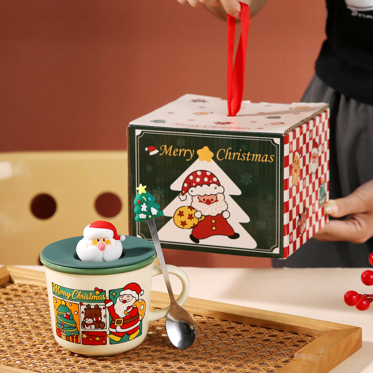 Santa Claus Green [Gift Box]
