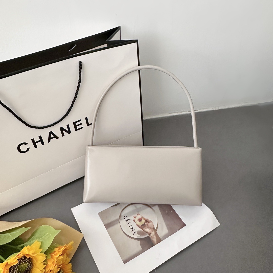 2025 New Luxury Underarm Bag For Women Simple Versatile Crossbody Bag Textured Casual Commuter Baguette Bag - Thumbnail 2