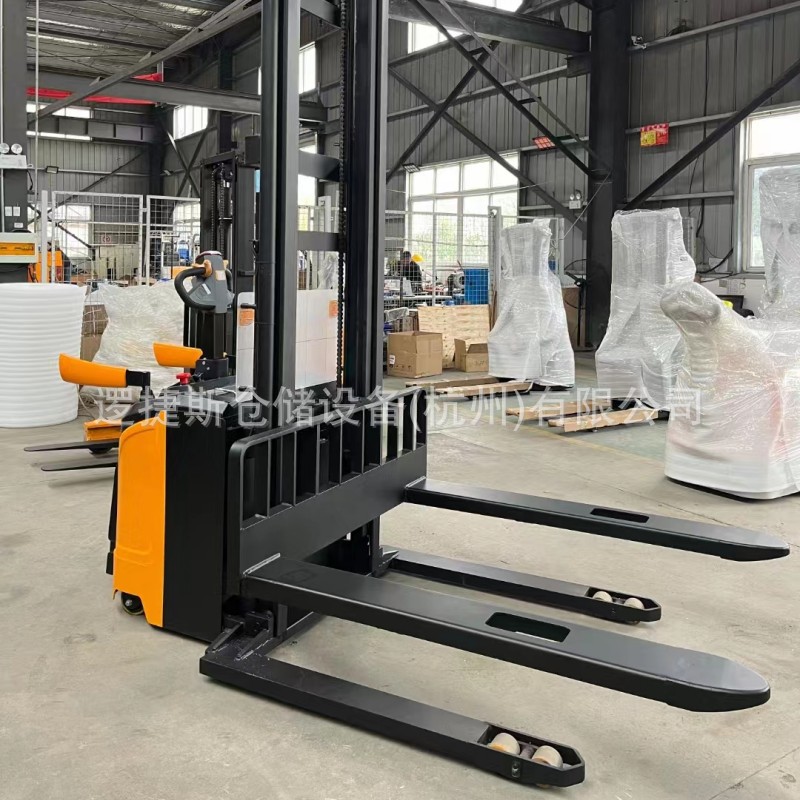 电动非标宽支腿堆高车液压站驾式升降装卸车托盘搬运堆垛机叉车