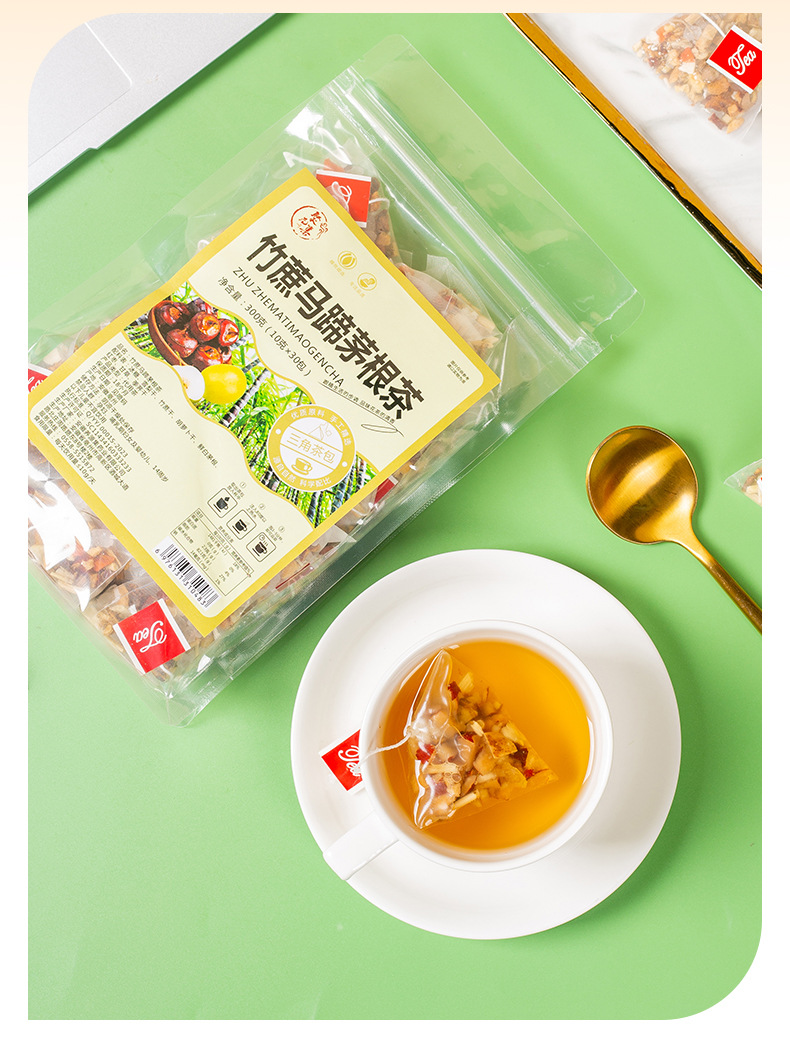 Juyuanji Sugarcane Imperata Snow Pear Tea 30 Pyramid Bags 300g Cold Brew Herbal Blend in use