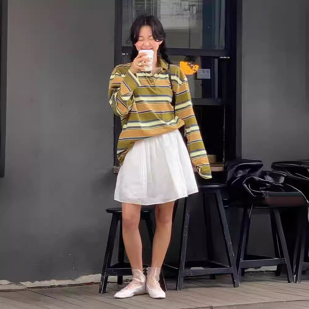 [High-end custom-made women's spring/summer new men's and women's polo shirt with letter embroidery and appliqué details, loose striped long sleeves]