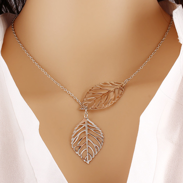 Simple Style Leaf Alloy Plating Metal Pendant Necklace