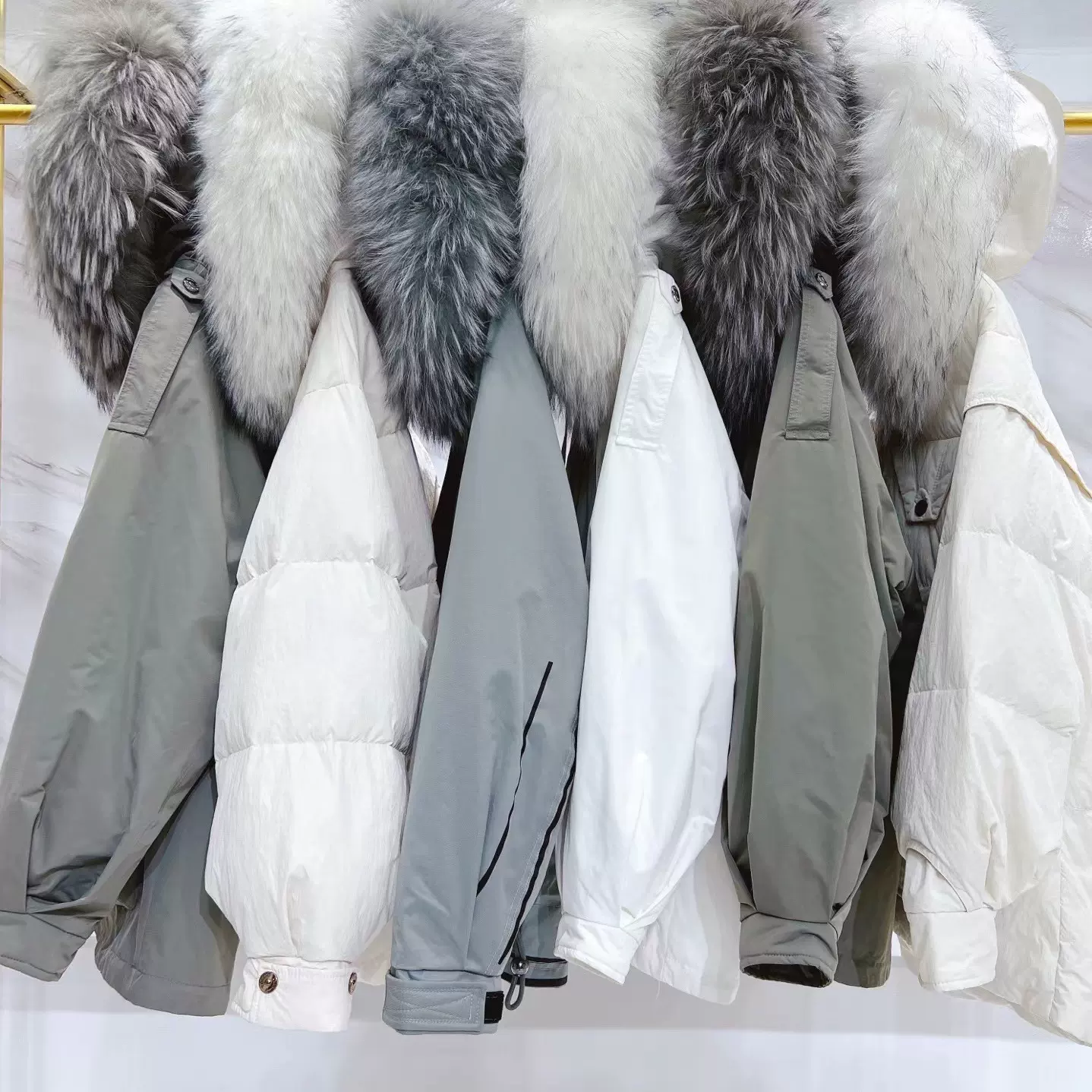 雪罗拉羽绒服大毛领品牌撤柜尾款女装清货白鸭绒折扣杂款包批发