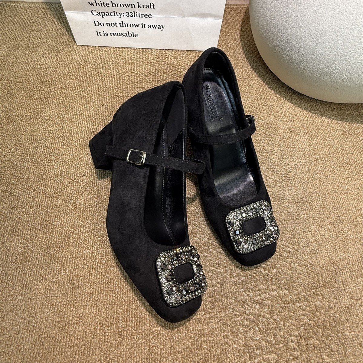 2026 nuevo tacones super altos 10 cm de red red red francesa de diamante cuadrado botón Mary Jane mujer cabeza cuadrada zapatos de tacones gruesos