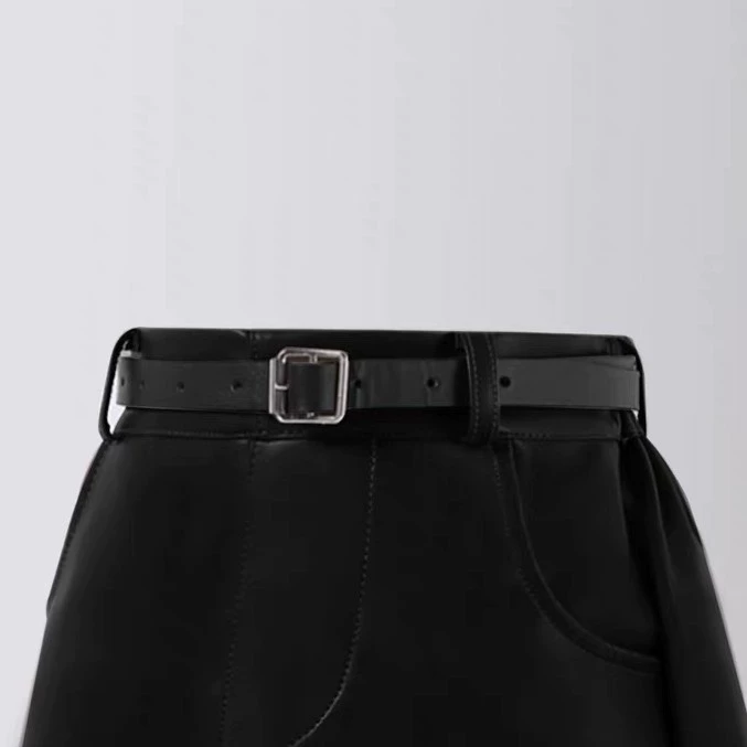 П demi-season skirt?