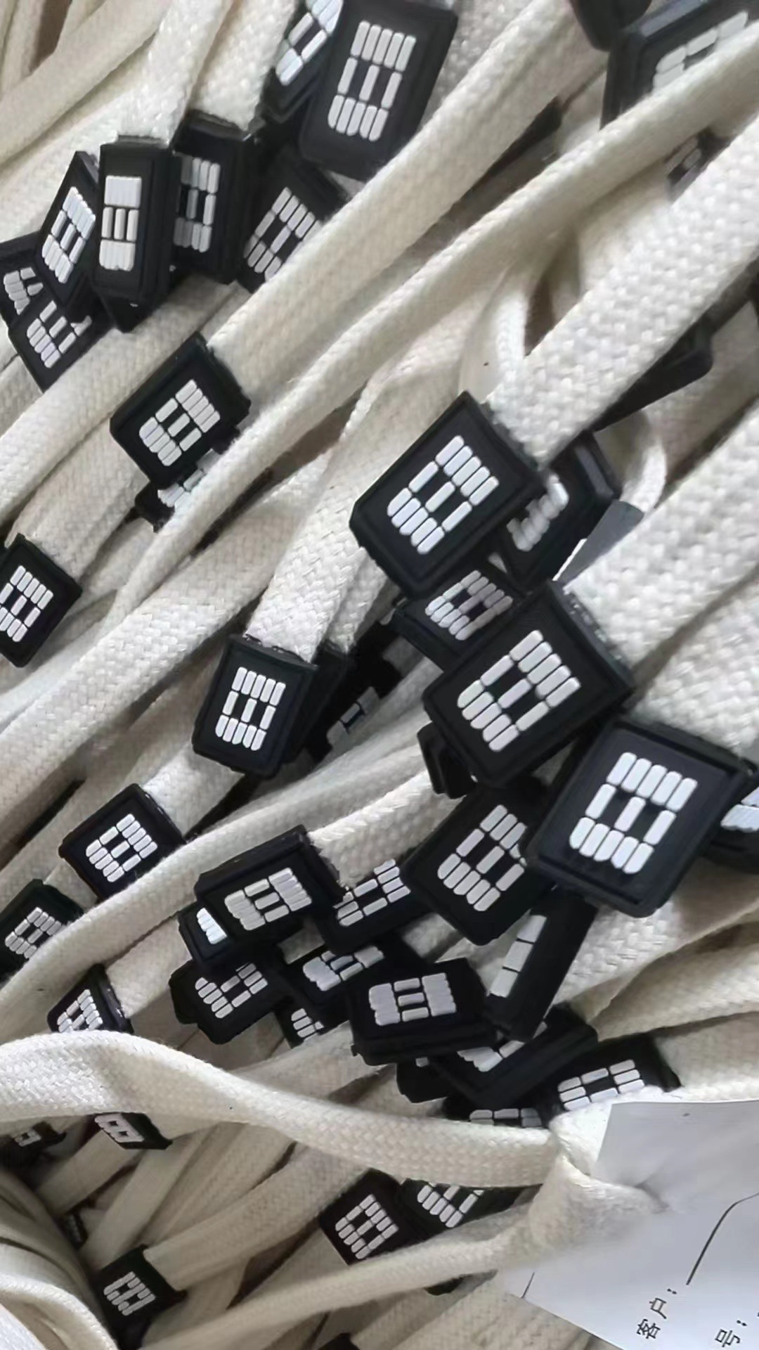 섹션 71-블랙 실리콘 헤드 24.3.12