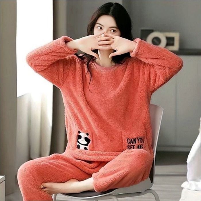 Transfronteriza Vietnam al por mayor otoño invierno pijamas franela espesa mujer dulce dibujos animados casuales mangas largas chaqueta ropa para el hogar