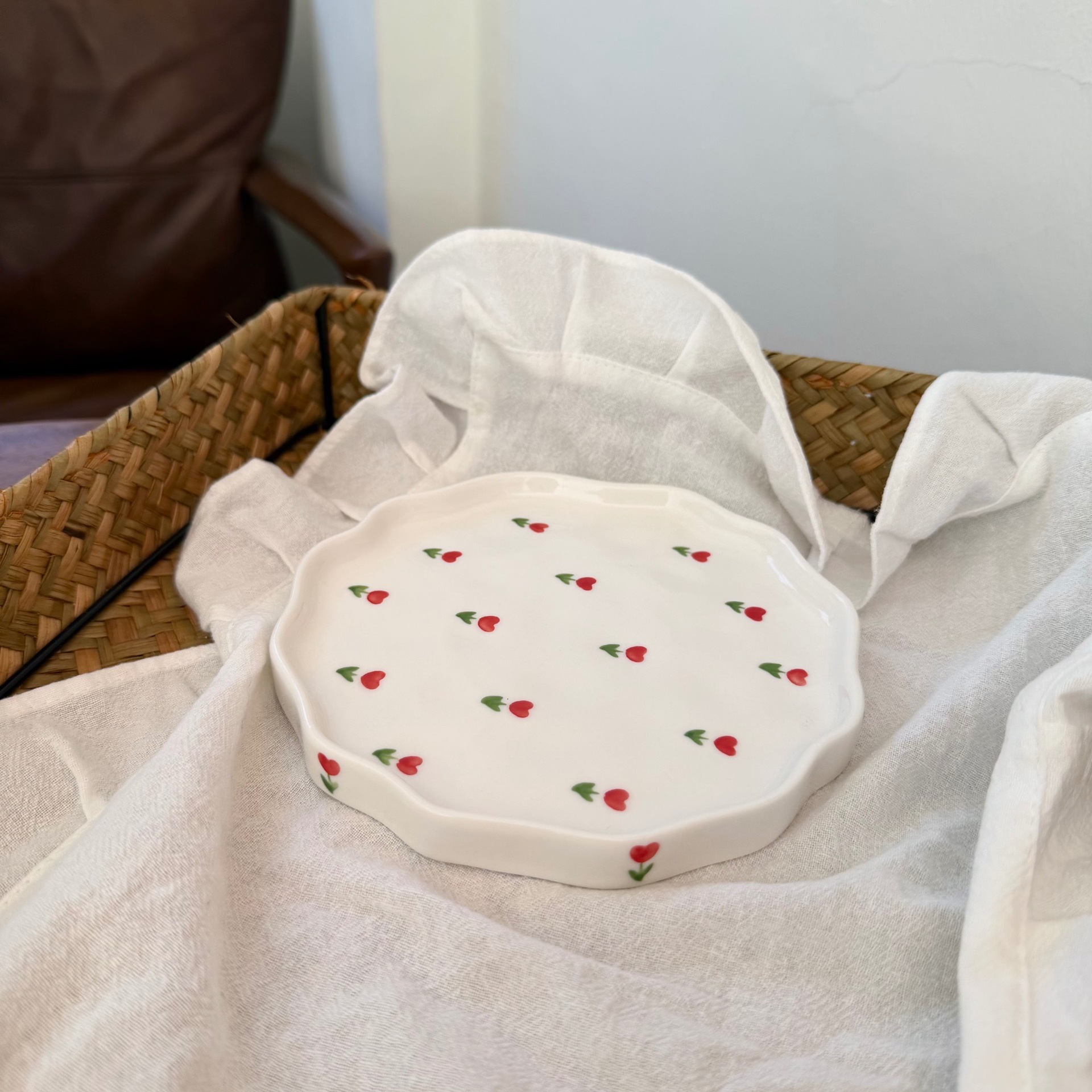 Navidad francesa retro pinza de mano pura pintada a mano taza de café de cerámica plato de alto valor plato de postre de té de la tarde