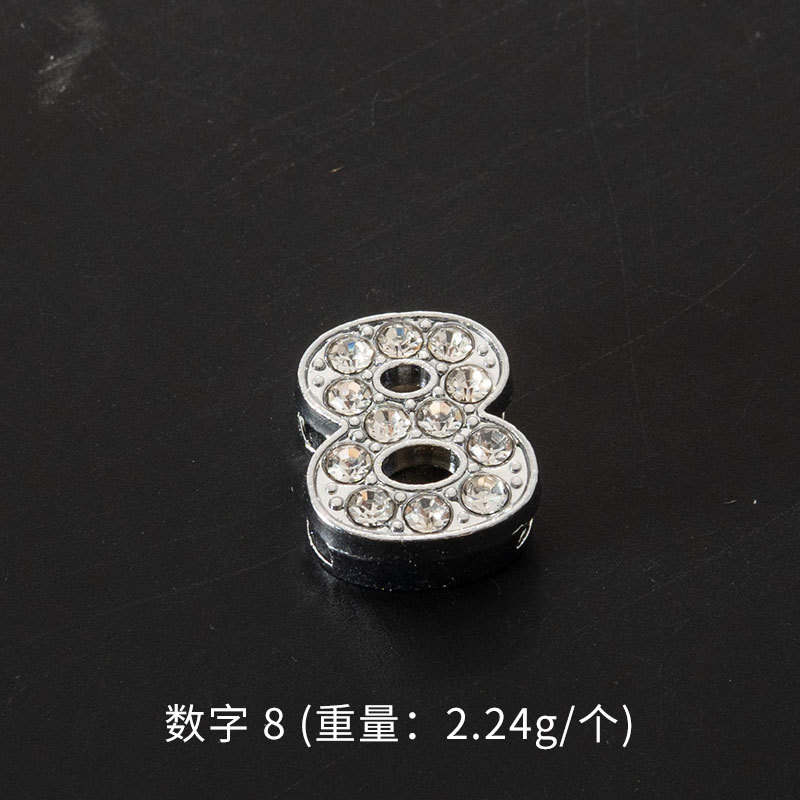 英語のアルファベットの数字の合金のネックレスのペンダントはダイヤモンドのブレスレットのペンダントのアイデアのアクセサリーの手作りのDIY材料を入れます。