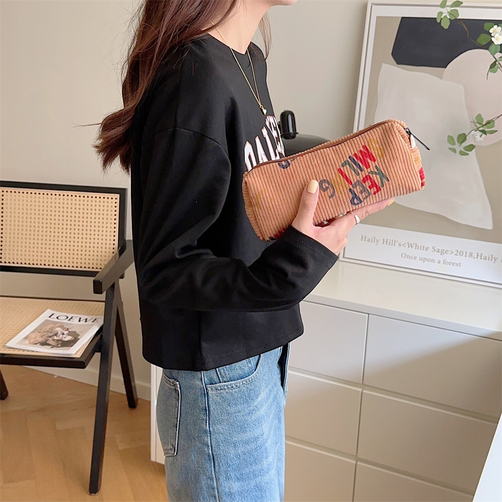 38182 ins retro Artistic pen case, corduroy fresh letter stationery box, student portable storage makeup bag undefined