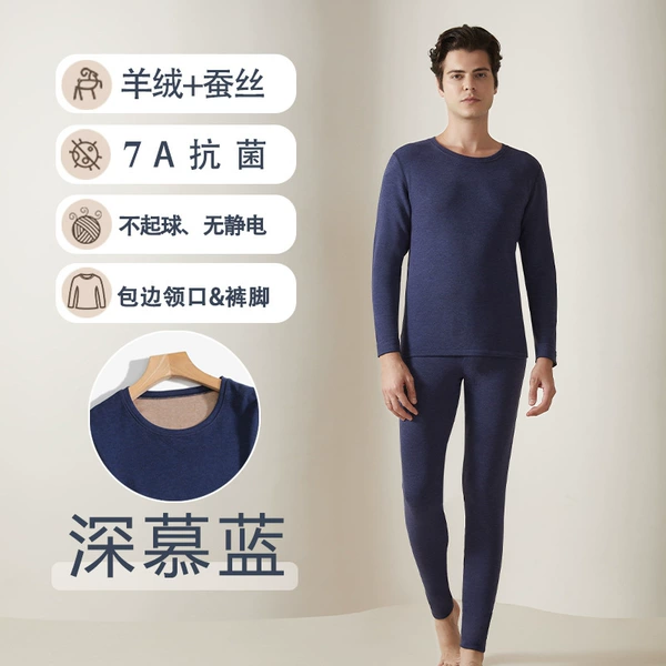 Men's hemmed suit dark blue