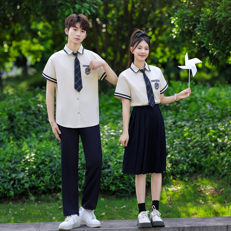 2025 Campus Style Summer Student Short-Sleeved Graduation Season Photo-Taking Suit for Men and Women, Study Performance Clothing