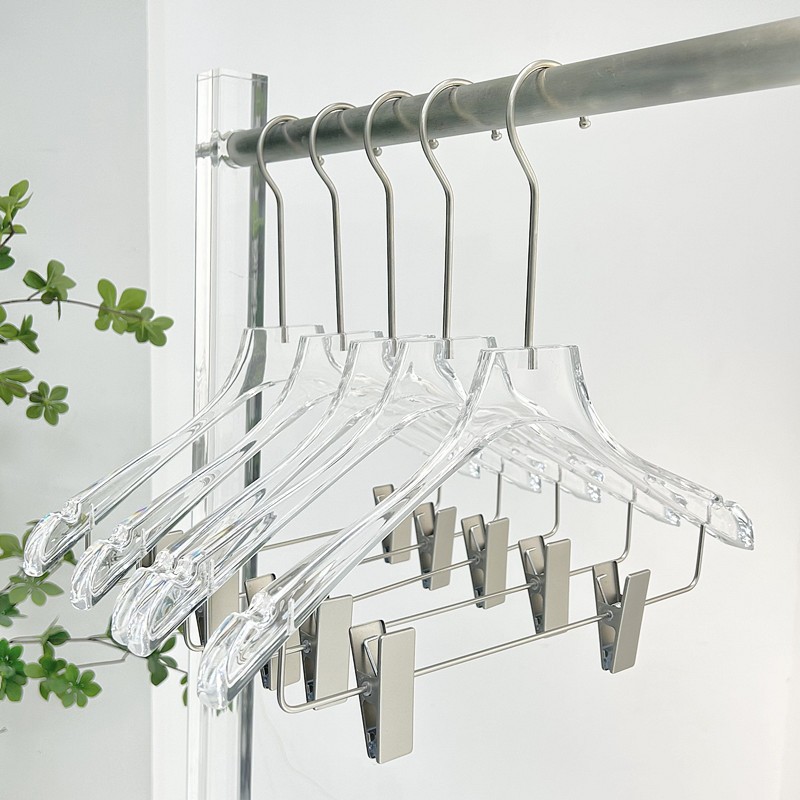 Tienda de ropa especial ropa de mujer traje de suspensión acrílico transparente plástico integrado cristal ropa percha pantalones clip al por mayor