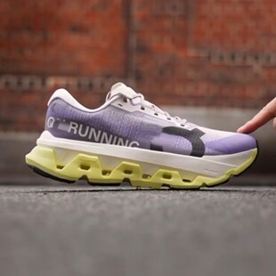����Ь���S Cloudmonster3 Hyper�����֫F�\��Ь͸��Ӗ����Ů��Ь