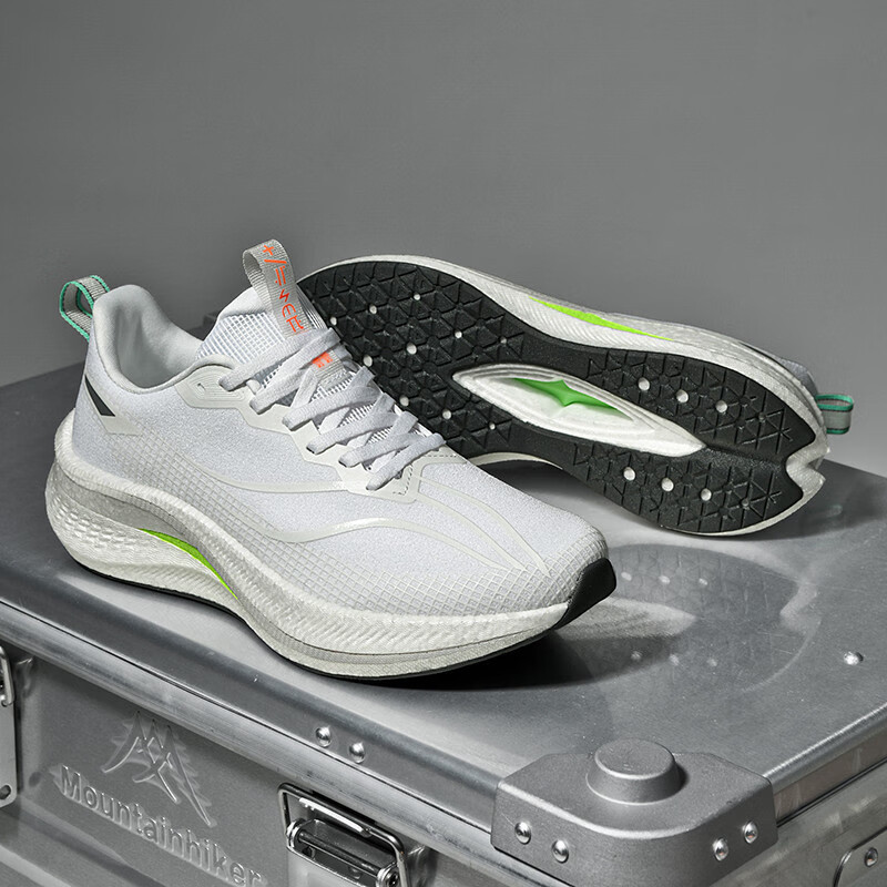 Tamaño único 3 generaciones de zapatos de carrera para hombres 2025 nuevo ultra ligero amortiguador zapatos de maratón zapatos deportivos estudiantes Putian