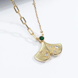 戒指;项链;耳环