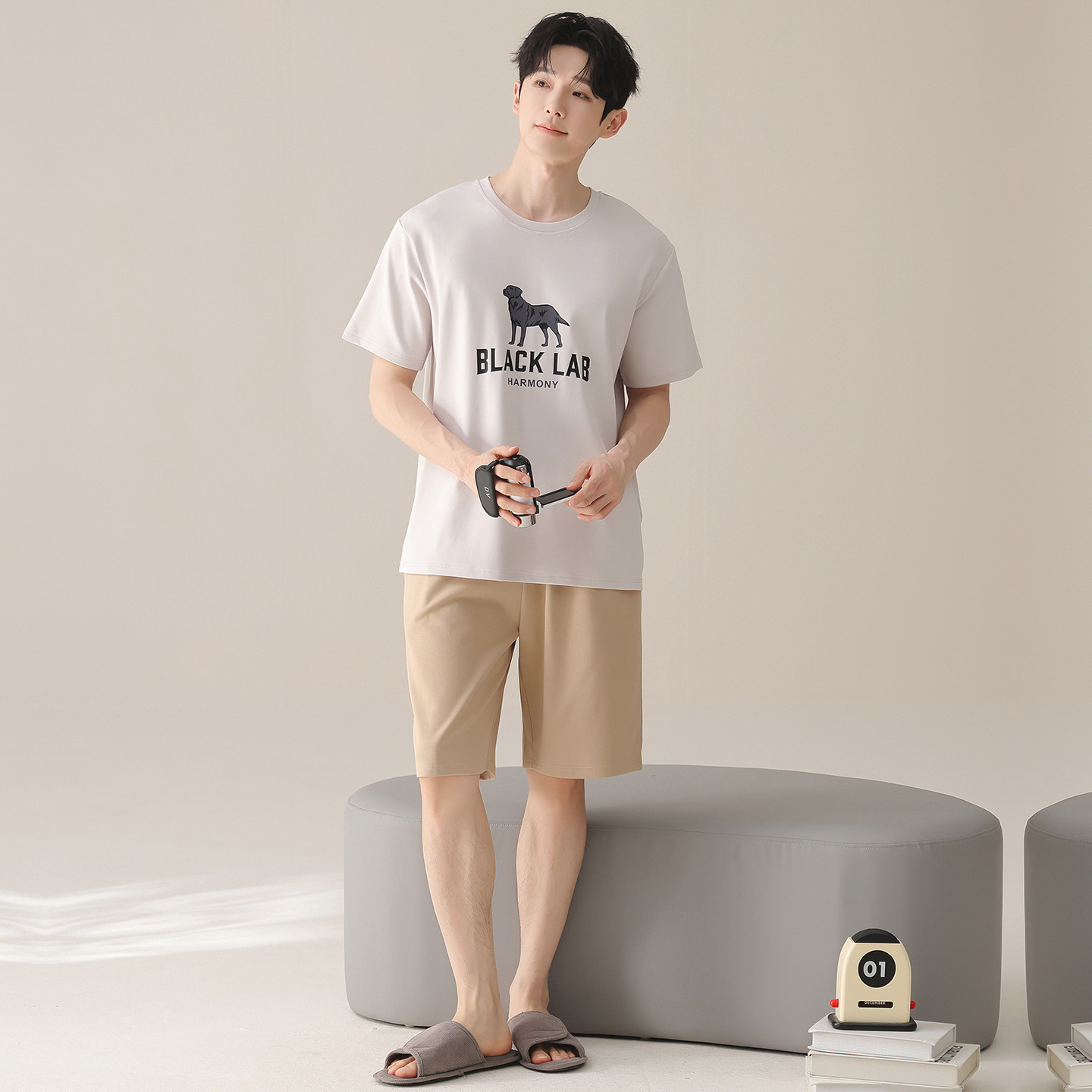 Round Neck Pullover Short-Sleeved Shorts Pure Cotton Pajamas for Men, Summer Fashion, Can Be Worn Outside, Youth Students, Large Size, Loose and Thin Style