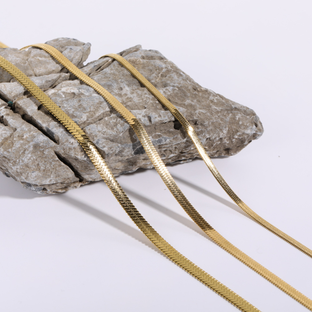 Fashion Simple Geometric Shape Solid Color Stainless Steel Necklace