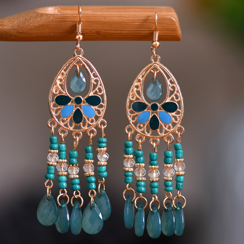 Fashion Gold-plated Long Tassel Earrings Retro Flower Drop Oil Alloy Earrings display picture 5