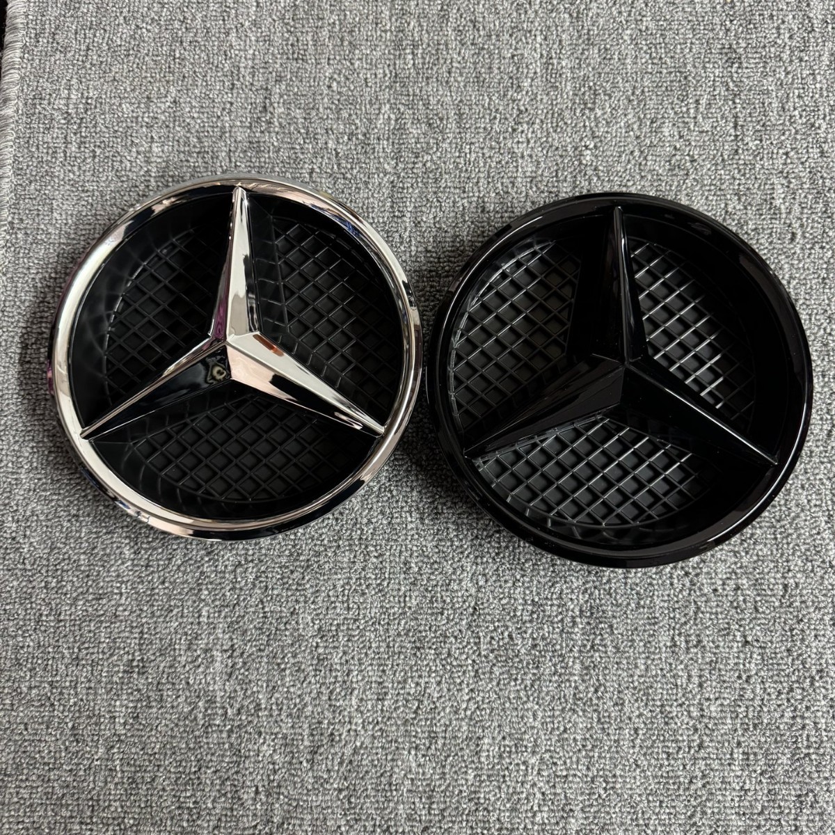 Mercedes-Benz W205 C-Class Ön Panjur Emblemi