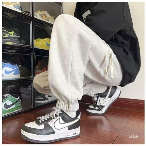 Japanese-style city boy vintage gray sweatpants with elastic cuffs | Men's streetwear boyfriend-fit, loose-fitting casual joggers perfect for street dance and everyday comfort