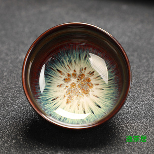 Handmade Ceramic Tea Cup with Flowing Sand Gold Design for Tea Tasting