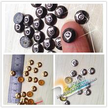 �~�CƬ9mm��A����Ƭ���b����͹�ɢ��Ƭ�A���c��o���yɫ