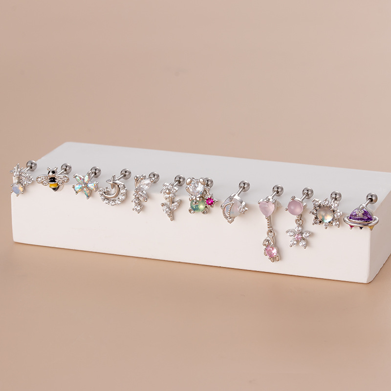 Heart Shape, Flower Pattern Women'S Gender Copper Rhinestones Ear Cartilage Rings & Studs Heart Shape Flower Waterproof Non Tarnish Surgical Steel Women'S