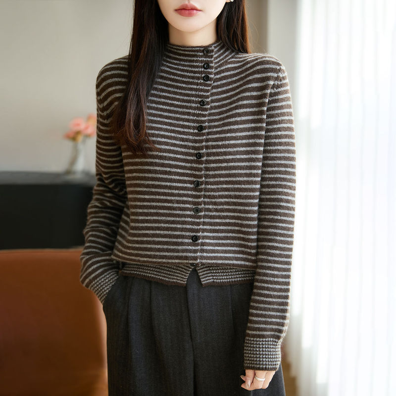 Color-Blocking Striped Knit Cardigan for Women, New Autumn/Winter 2026, Stylish Versatile Half-Turtleneck Sweater Color-Blocking Striped Knit Cardigan for Women, New Autumn/Winter 2026, Stylish Versatile Half-Turtleneck Sweater
