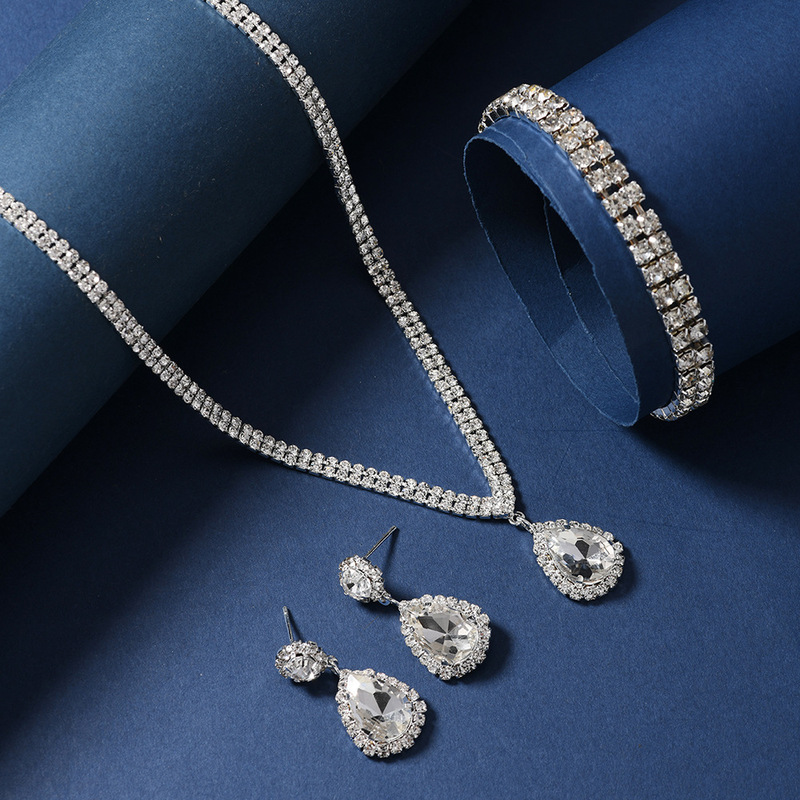 New Cross-Border Bridal Water Drop Set Decoration Rhinestone Set Bridal Necklace Earrings Bracelet Three-Piece Set Clavicle Chain