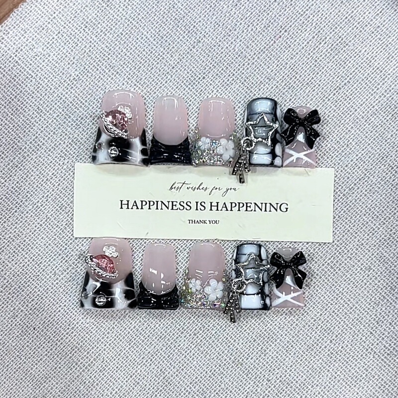 Daiyueda Pure Handmade Wearable Nails New Short Duckbill Style Black Leather Pattern Elegant Painting French Manicure Patch Daiyueda Pure Handmade Wearable Nails New Short Duckbill Style Black Leather Pattern Elegant Painting French Manicure Patch