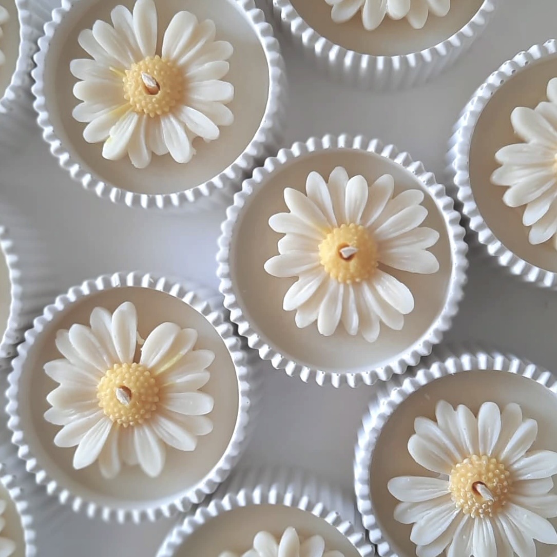 Pequeña margarita, forma de flor, yeso, aromaterapia, vela, nicho, regalo de mano, manzanilla, taza creativa, cera