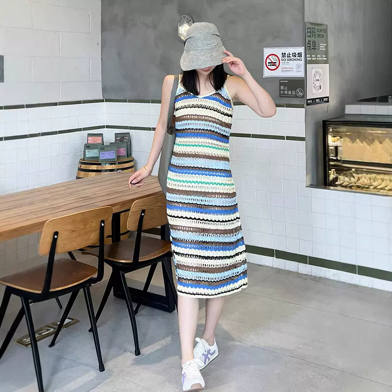 连衣裙女系条纹针织裙子连衣裙女夏高级感收腰海边度假连衣裙女夏