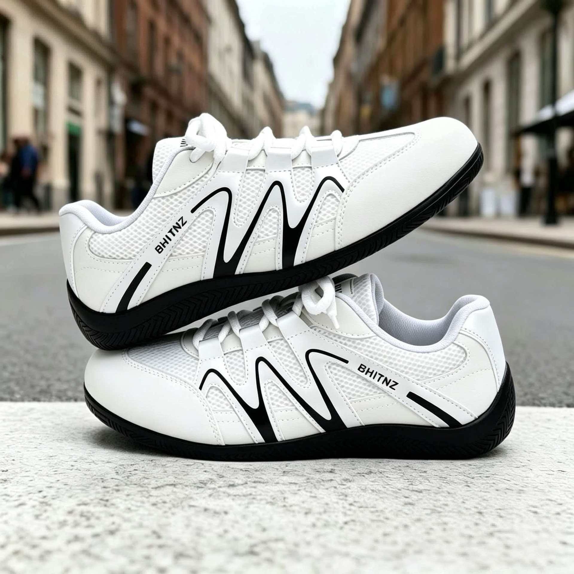 2026 verano nuevo estilo de moda retro pareja zapatos de entrenamiento calientes de lujo ligero redes transpirables zapatillas deportivas de estudiantes para hombres