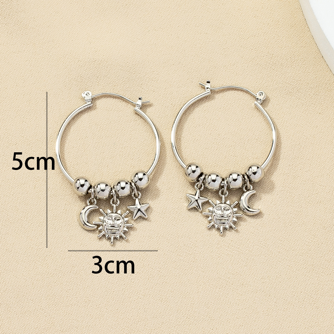 Fashion Vintage Star Moon Earrings Wholesale Nihaojewelry display picture 4