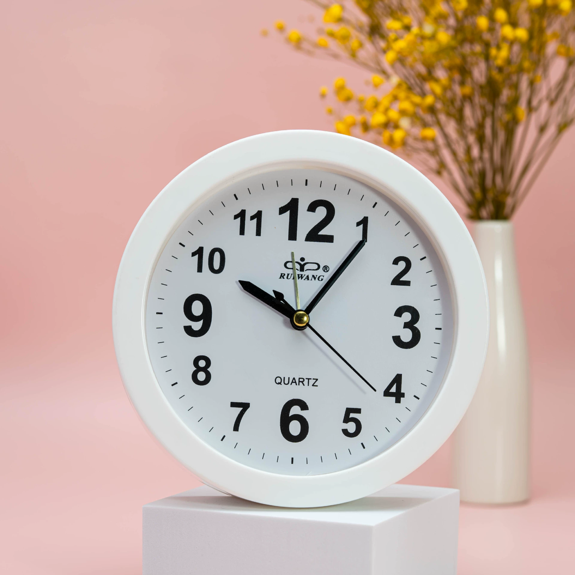 Фабрика прямой моды простой пластиковый круглый небольшой будильник Спальня прикроватный немой электронный будильник цифровые часы