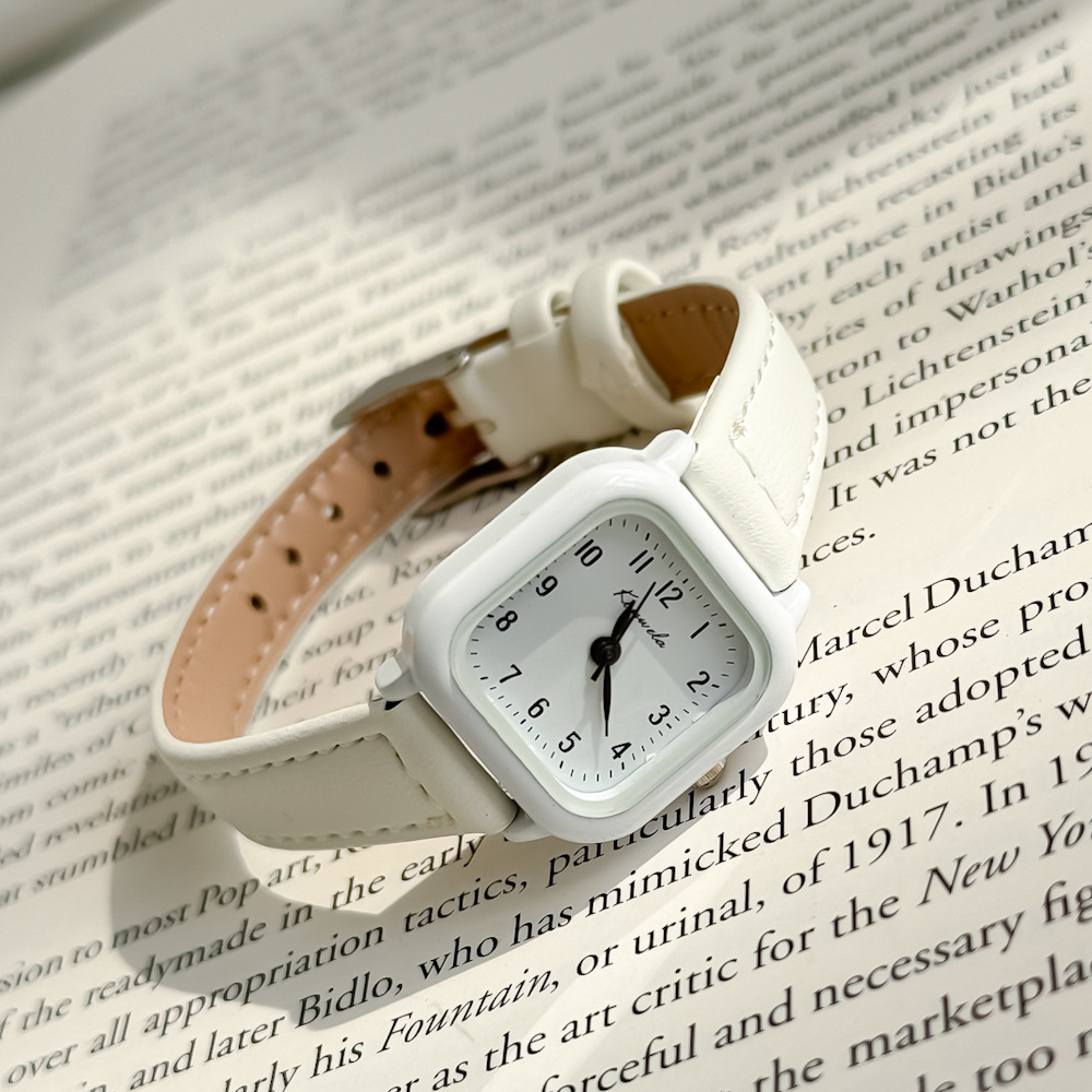 迷你款方块手表女中学生小众简约高颜值时尚高级感闺蜜可爱小清新