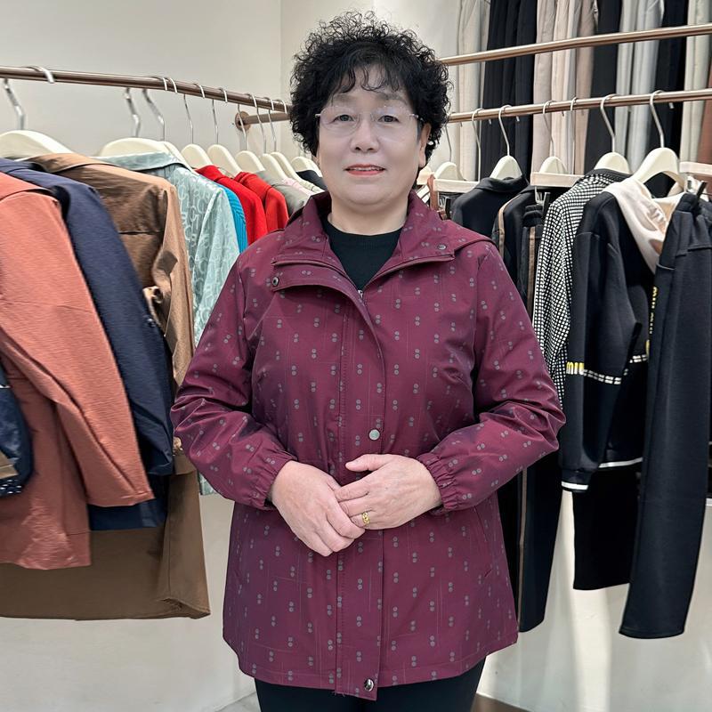 빨간색