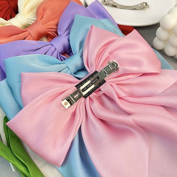 Women's Elegant Glam Bow Knot Satin Hair Clip display picture 13