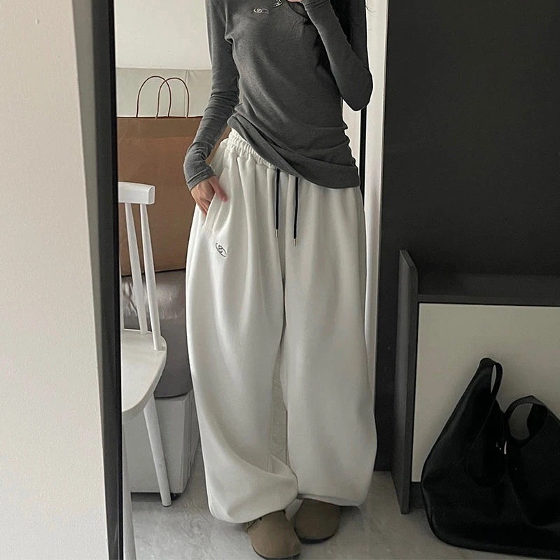 Gray Wide-Leg Sweatpants Casual Pants for Women Autumn and Winter 2025 New High-Waisted Straight Loose Slimming Lazy Sports Pants Gray Wide-Leg Sweatpants Casual Pants for Women Autumn and Winter 2025 New High-Waisted Straight Loose Slimming Lazy Sports Pants