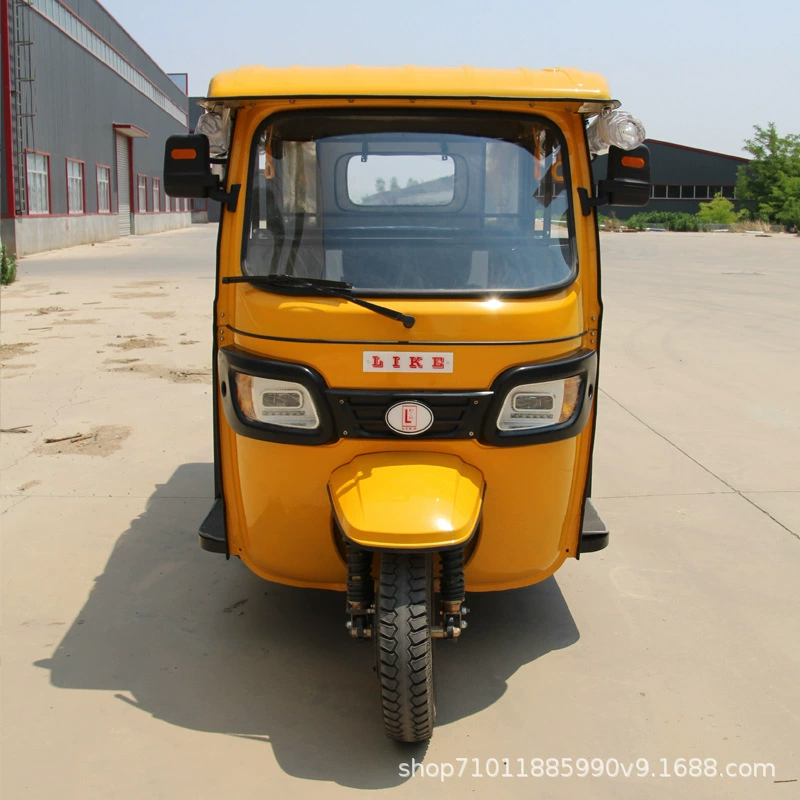 Пассажирский тук-тук (BAJAJ 200CC) — на 6 пассажиров, водяное охлаждение, бензиновый трицикл