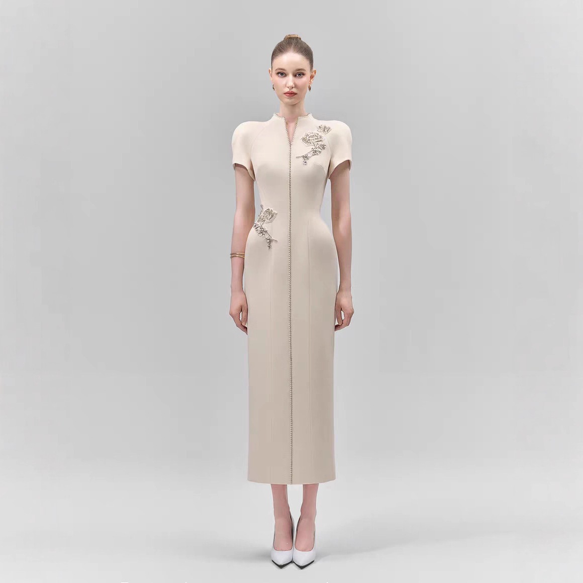 Elegant small design dress