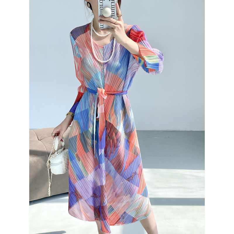 Miyake 2025 New Autum Ink High-End Printed Pleated Dress with Lace-Up Waist and Elegant Mid-Length Skirt