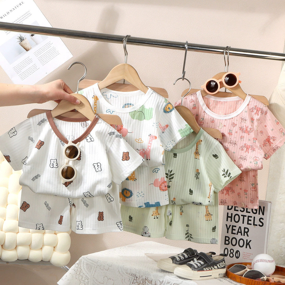 Детское летнее с короткими рукавами тонкий костюм для кондиционирования воздуха детское сплит-набор жаккардовая ткань для мальчиков и девочек шорты для дома пижамы